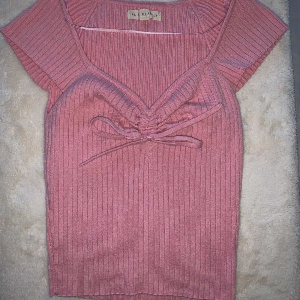 L.A. Hearts top